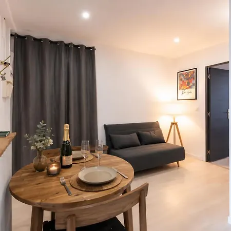 A Cozy Nest Between Paris And Disneyland *